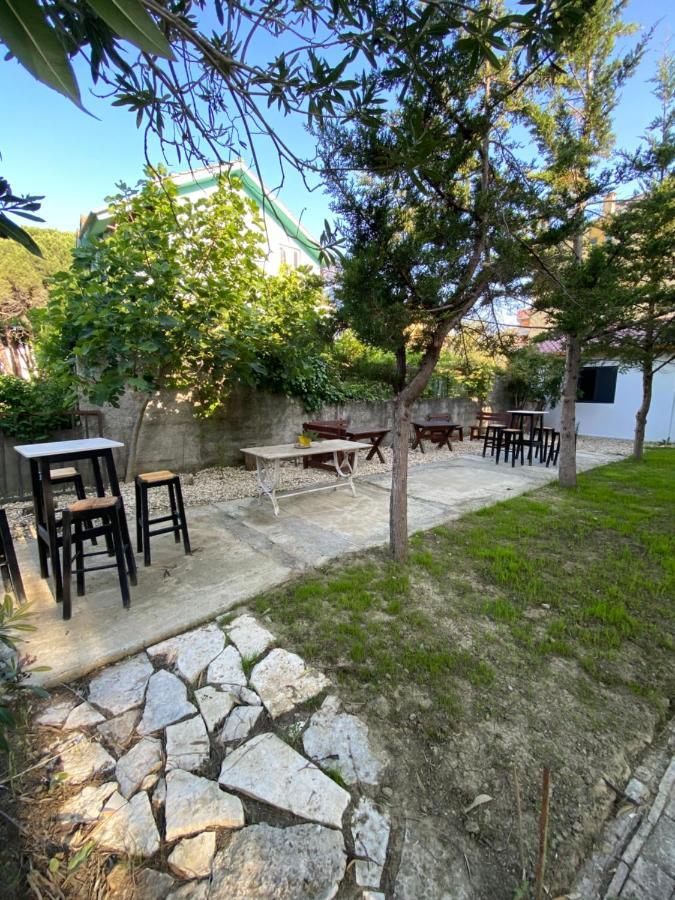 Hotel Garden Villa Ardo Golem  Exterior photo